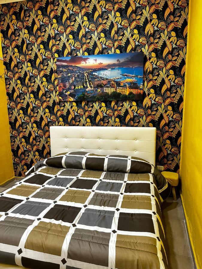 B&B Spaccanapoli A Due Passi Da Via Tribunali Eksteriør bilde